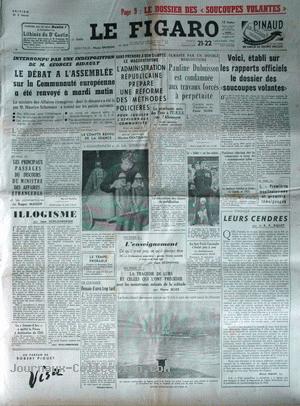 Le Figaro n° 2862 du 21 novembre, titrant : Voici, établi sur les rapports officiels le dossier des "soucoupes volantes"