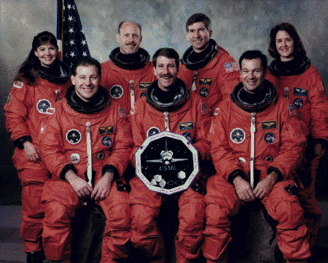 Portrait officiel de l'&eacute;quipe STS-73