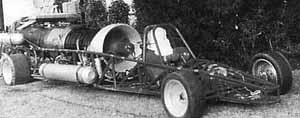 La voiture &agrave; r&eacute;action construite par Lazar
