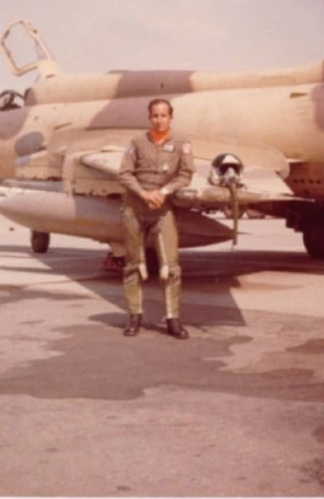 Huertas, Óscar Santa Maria