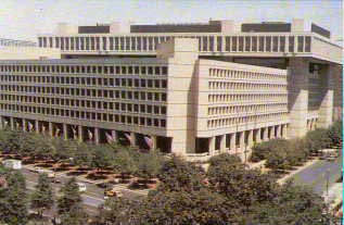 Siège du FBI à Washington, Pennsylvania Avenue, entre la Maison Blanche et le Congrés