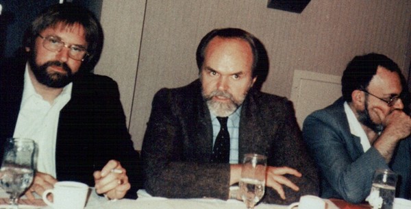 William Moore, Jaime Shandera et Stanton T. Friedman, les 3      découvreurs/enquêteur d'origine des documents MJ